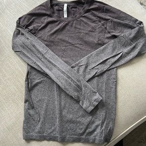 Athleta momentum seamless top